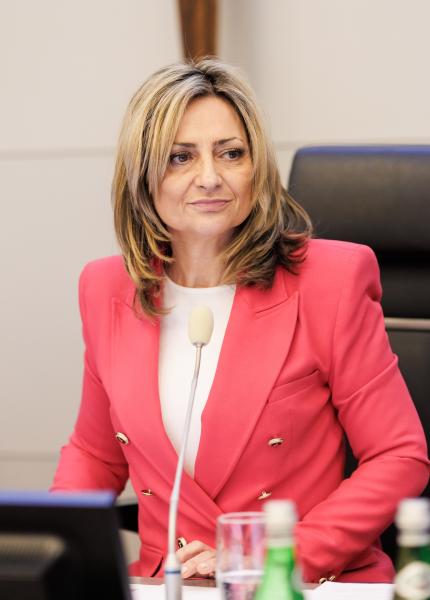 Tatiana Sokołowska - Vorsitzende des Regionalparlaments der Woiwodschaft Wielkopolska- kliknij aby powiększyć