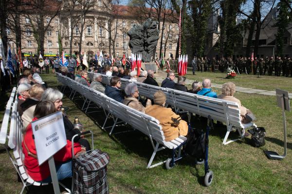 82. rocznica Zbrodni Katyńskiej- kliknij aby powiększyć