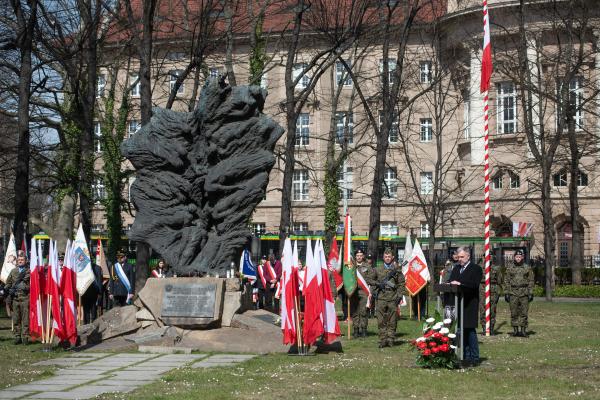 82. rocznica Zbrodni Katyńskiej- kliknij aby powiększyć