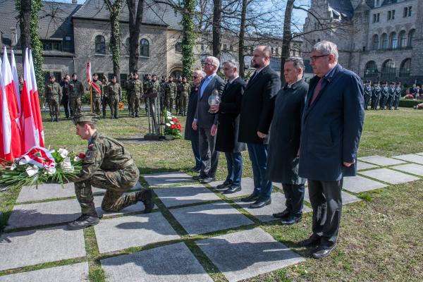 82. rocznica Zbrodni Katyńskiej- kliknij aby powiększyć