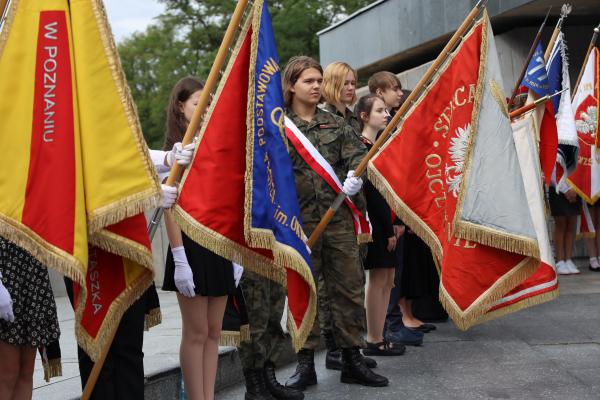 1 września 2022 roku przy Pomniku Armii Poznań Wojciech Jankowiak Wicemarszałek Województwa Wielkopolskiego na zaproszenie Wojewody Wielkopolskiego uczestniczył w uroczystości upamiętniającej 83. rocznicę wybuchu II wojny światowej. - kliknij aby powiększyć