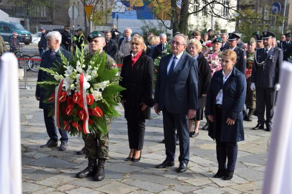 Wicemarszałek Województwa Wielkopolskiego Wojciech Jankowiak w dniu 14 października wziął udział w uroczystości z okazji 82. rocznicy powstania Batalionów Chłopskich która odbyła się pod pomnikiem generała Tadeusza Kościuszki w Poznaniu.- kliknij aby powiększyć