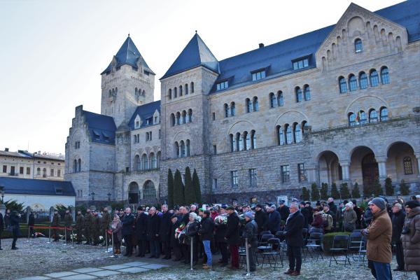 Wielkopolskie obchody 83. rocznicy Pierwszej Masowej Zsyłki Polaków na Sybir- kliknij aby powiększyć