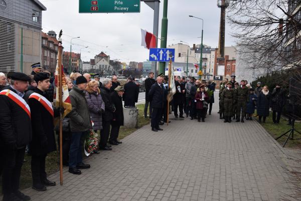 Wicemarszałek Województwa Wielkopolskiego Wojciech Jankowiak uczestniczył w uroczystości z okazji 81. rocznicy Akcji Bollwerk.- kliknij aby powiększyć