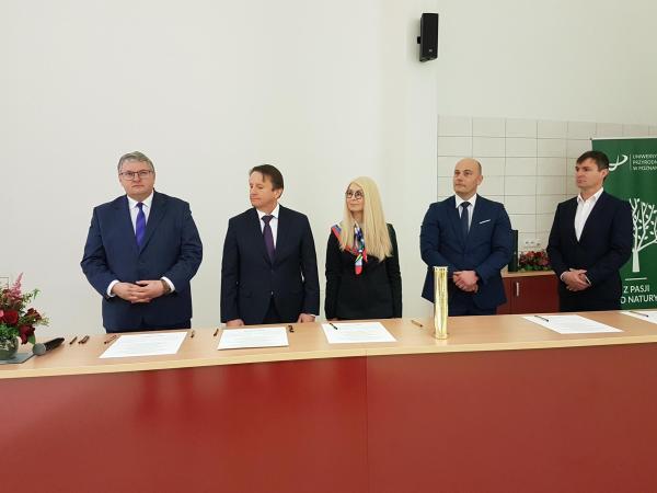 Wmurowanie kamienia węgielnego na Uniwersytecie Przyrodniczym w Poznaniu- kliknij aby powiększyć