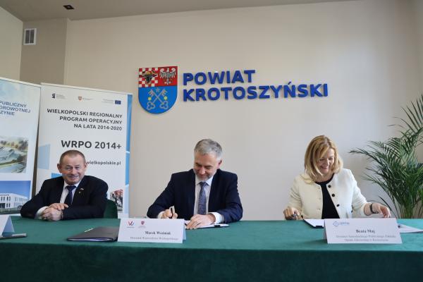 Podpisanie umowy w Krotoszynie- kliknij aby powiększyć