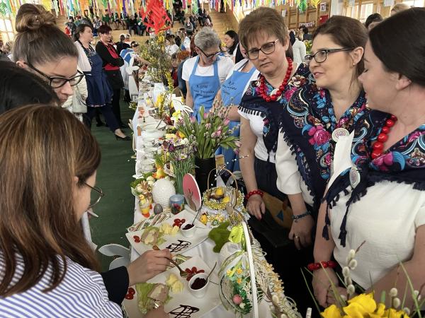 W sobotę 1 kwietnia odbył się finał konkursu Tarcia chrzanu w Chrzanie – Wielkopolskie Tradycje Wielkanocne.- kliknij aby powiększyć