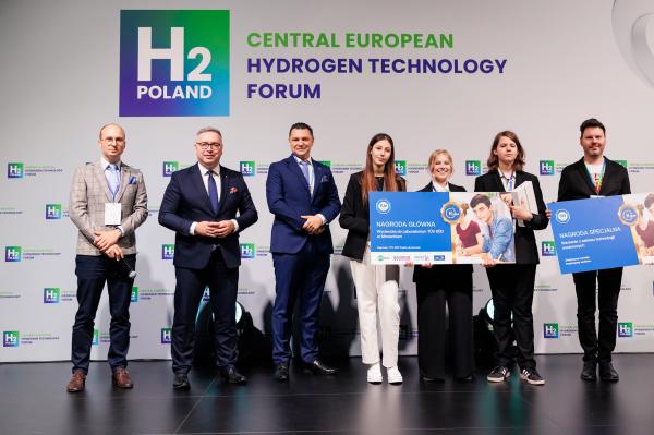 Zakończyła się II edycja Środkowoeuropejskiego Forum Technologii Wodorowych H2Poland.- kliknij aby powiększyć