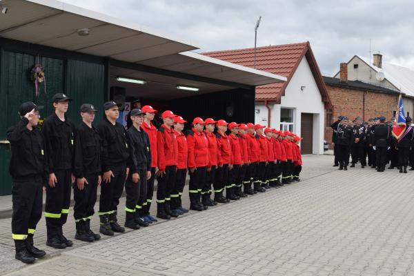 Uroczystość z okazji 125-lecia działalności Ochotniczej Straży Pożarnej w Parkowie - kliknij aby powiększyć