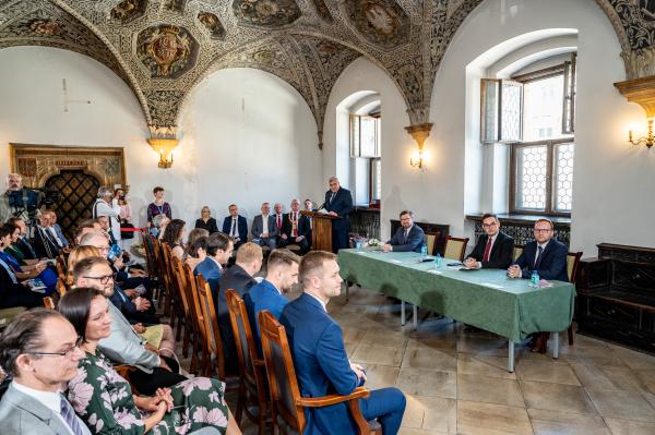 Uroczysta sesja Rady Miasta Poznania- kliknij aby powiększyć