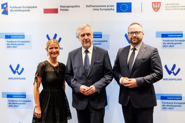 Konferencja prasowa: Fundusze Europejskie dla Wielkopolski poprawią jakość kształcenia i infrastrukturę edukacyjną- kliknij aby powiększyć