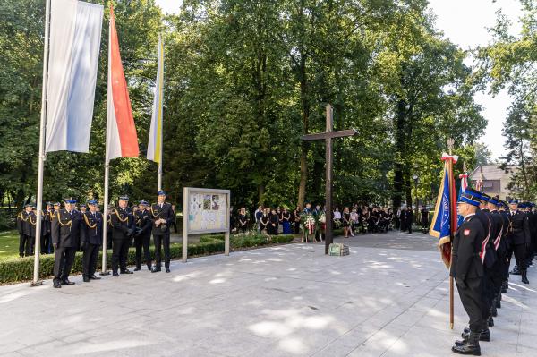 W czwartek 29 sierpnia w Tuchorzy koło Wolsztyna odbył się pogrzeb st. ogn. Łukasza Włodarczyka.- kliknij aby powiększyć