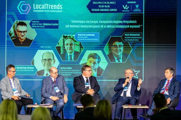 14 października na terenie Międzynarodowych Targów Poznańskich rozpoczęła się czwarta odsłona Europejskiego Forum Samorządowego Local Trends.- kliknij aby powiększyć