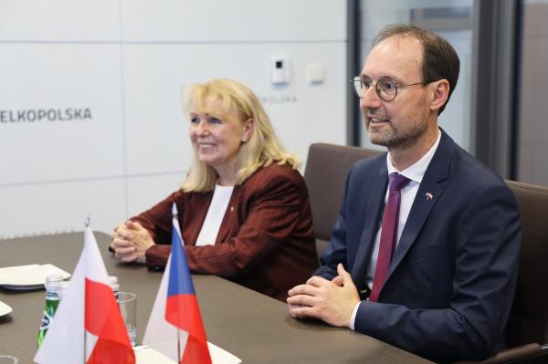 Pierwsza wizyta ambasadora Czech - kliknij aby powiększyć