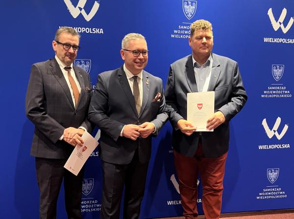 Sportowe podsumowanie roku 2024 – wręczenie Nagród Samorządu Województwa Wielkopolskiego wielkopolskim zawodnikom, trenerom i działaczom- kliknij aby powiększyć