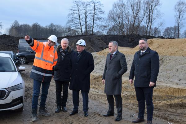 Wicemarszałek Wojciech Jankowiak odwiedził Zbąszyń i Nowy Tomyśl- kliknij aby powiększyć