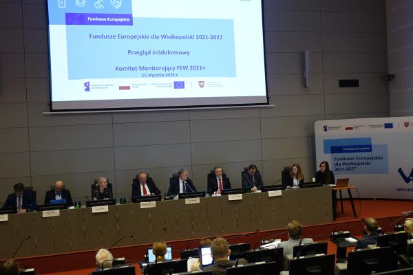 15 stycznia odbyło się posiedzenie Komitetu Monitorującego program Fundusze Europejskie dla Wielkopolski 2021-2027.- kliknij aby powiększyć