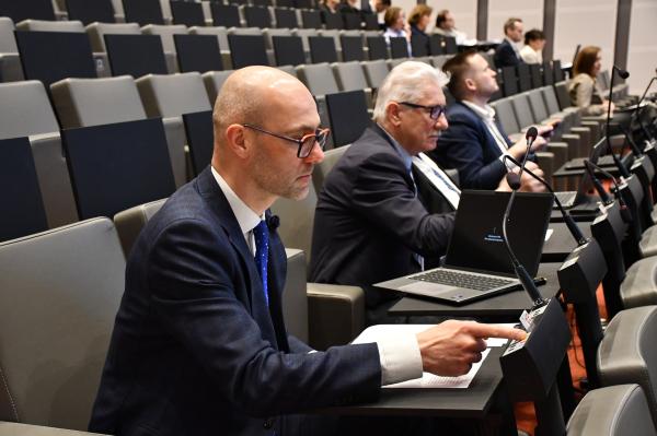 Miniona Sesja Sejmiku Województwa Wielkopolskiego odbyła się w poniedziałek 28 kwietnia- kliknij aby powiększyć