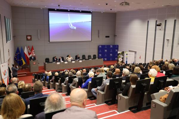 Regionalne konsultacje Strategii Rozwoju Turystyki dla Polski do roku 2030 z perspektywą do roku 2036- kliknij aby powiększyć