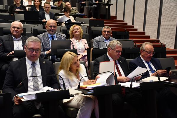 Za nami IV sesja Sejmiku Województwa Wielkopolskiego - kliknij aby powiększyć