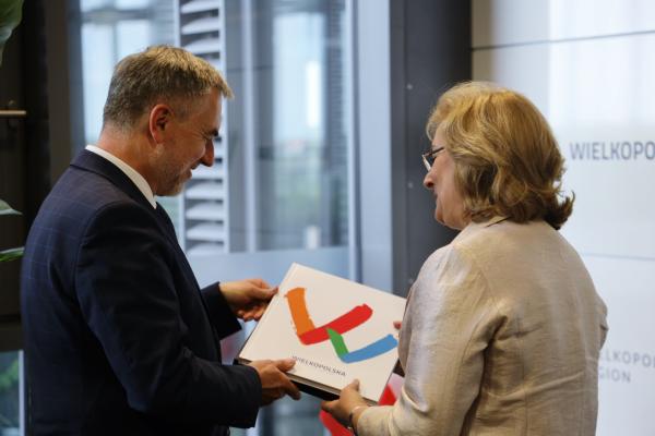 Ambasador Albanii z wizytą w Wielkopolsce- kliknij aby powiększyć