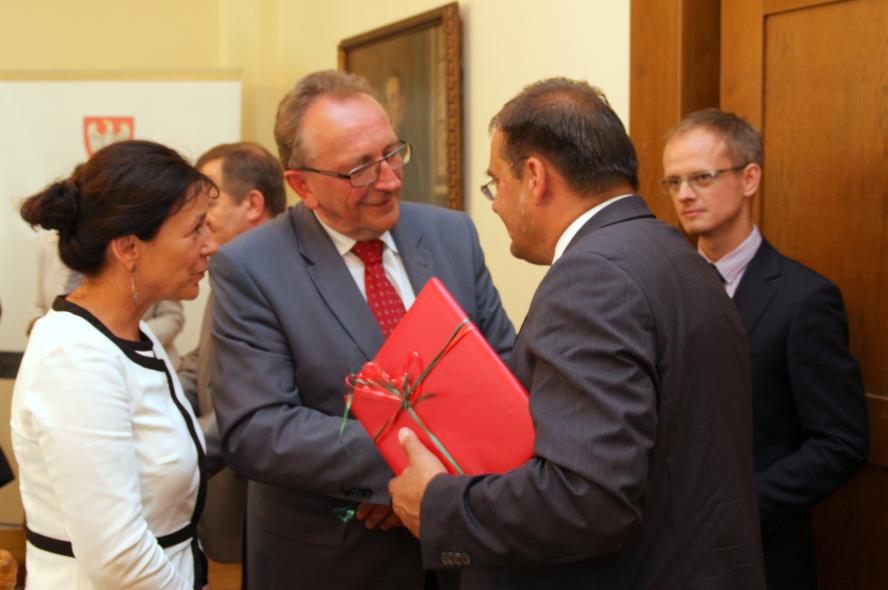 Spotkanie delegacji z Gołuchowa i brandenburskiego Erkner z Wicemarszałkiem Jankowiakiem - zobacz więcej