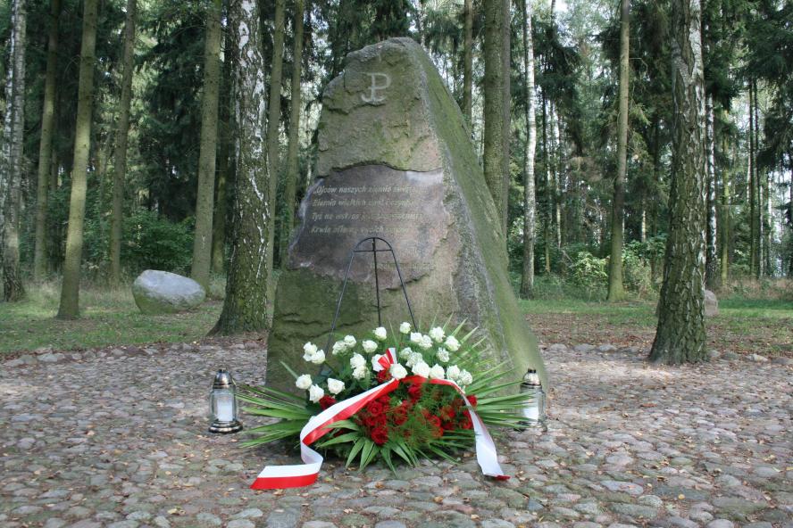 71. rocznica zrzutów broni dla wielkopolskiej AK - zobacz więcej