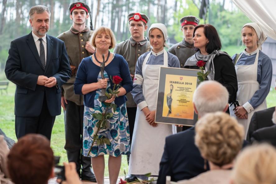 W Osiecznej Marszałek wręczył nagrody „Izabella” dla wydarzeń muzealnych roku  - zobacz więcej