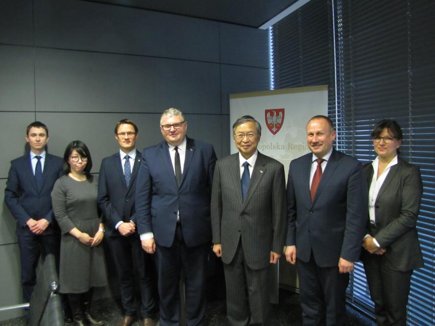 Spotkanie Wicemarszałka Województwa z Ambasadorem Japonii - zobacz więcej